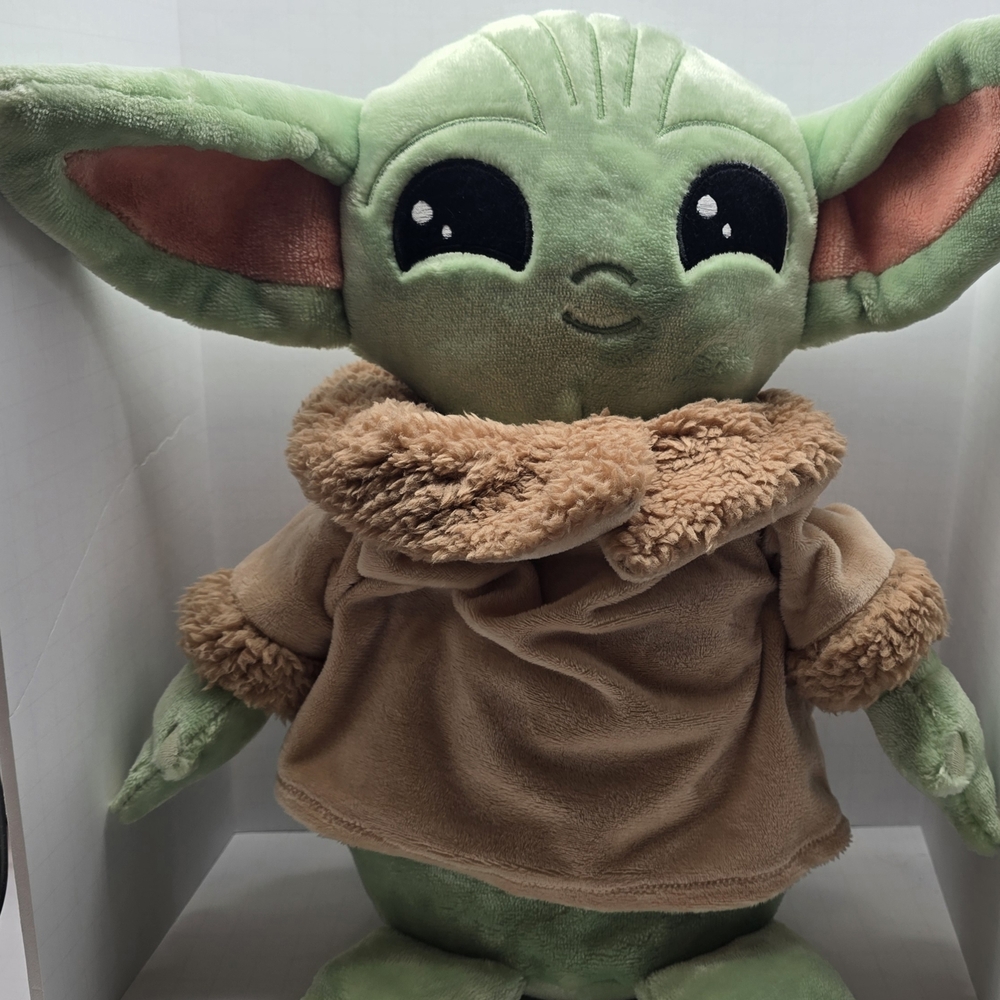 Star Wars - The Child Baby Yoda Grogu Plush, Kohls The Big One Stuffed Doll